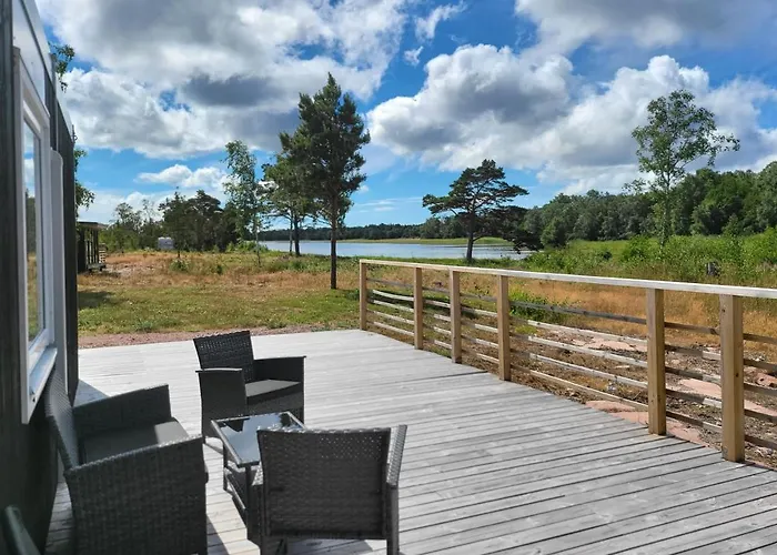 & مكان تخييم إكيرو